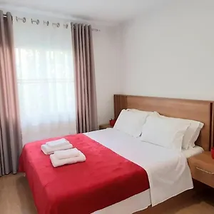 Comfy Apartment- Sunny Balcony Apartment Tirana